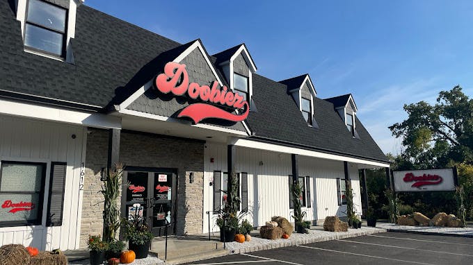 Doobiez logo