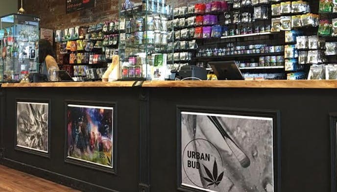 Zips Cannabis Downtown logo