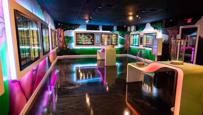 Mr. Greens Cannabis (Lake Forest Park) logo